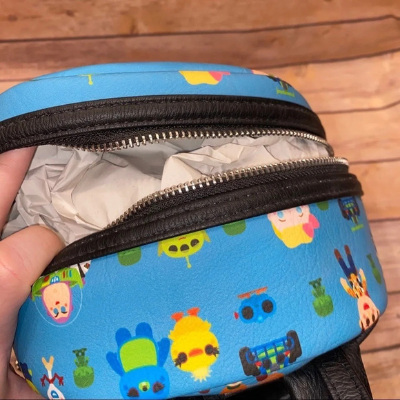 Loungefly Backpack - Picture 7 of 7